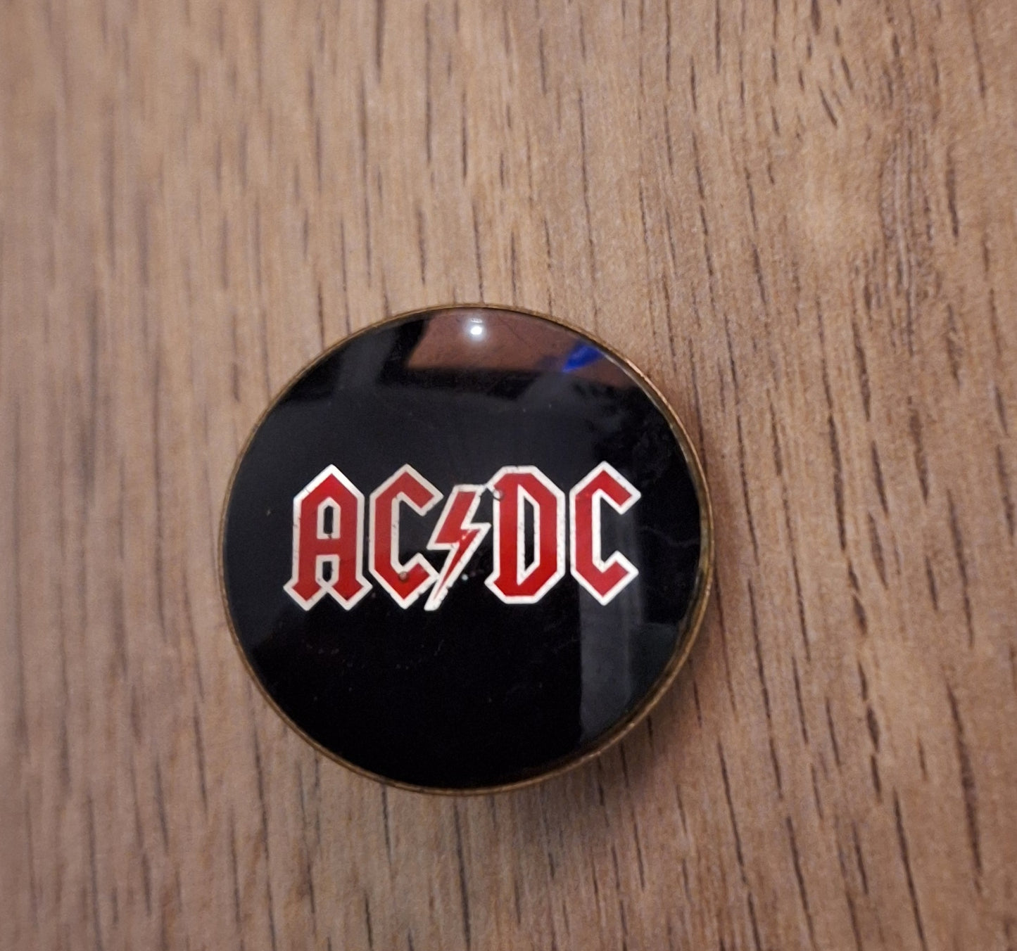 acdc logo badge