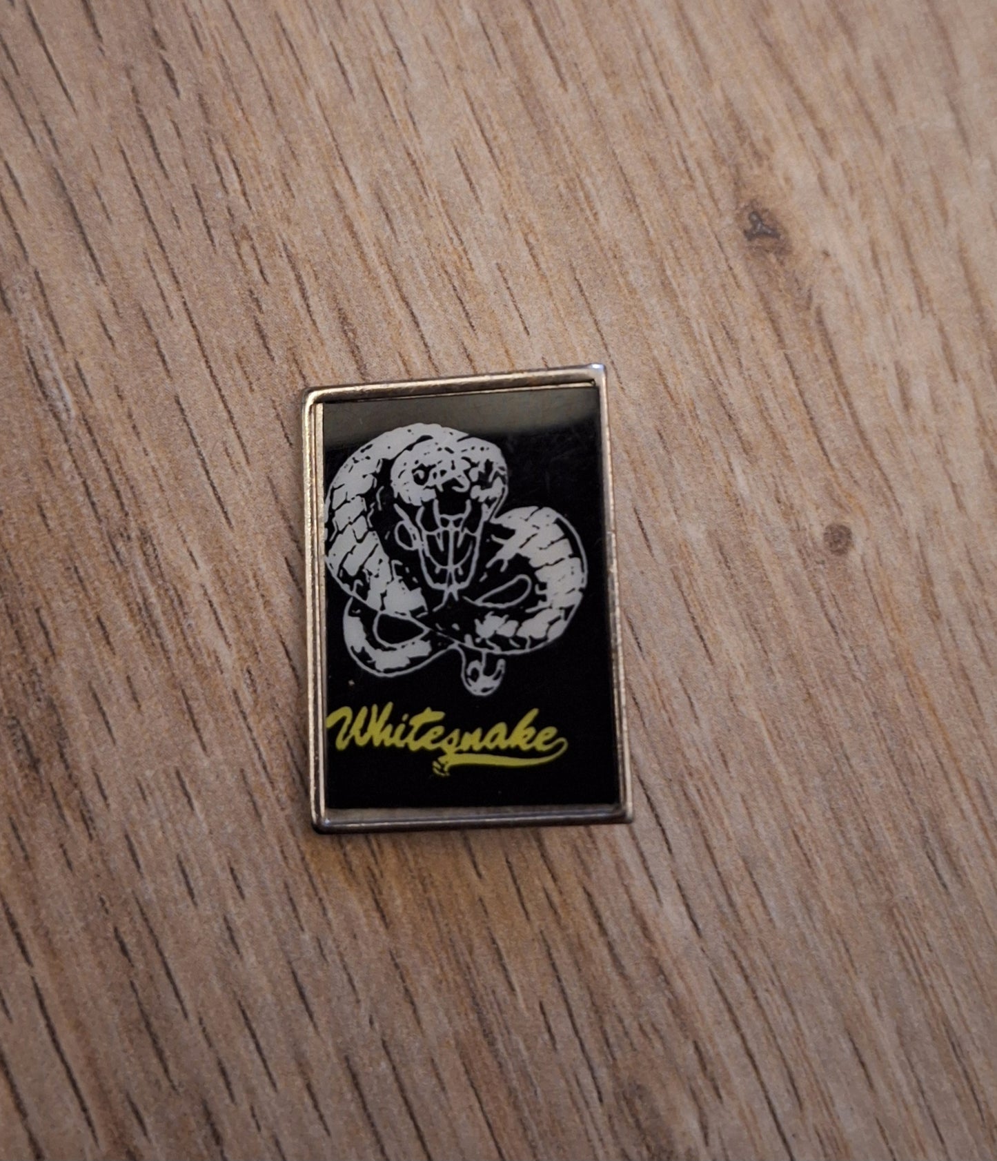 Whitesnake badge
