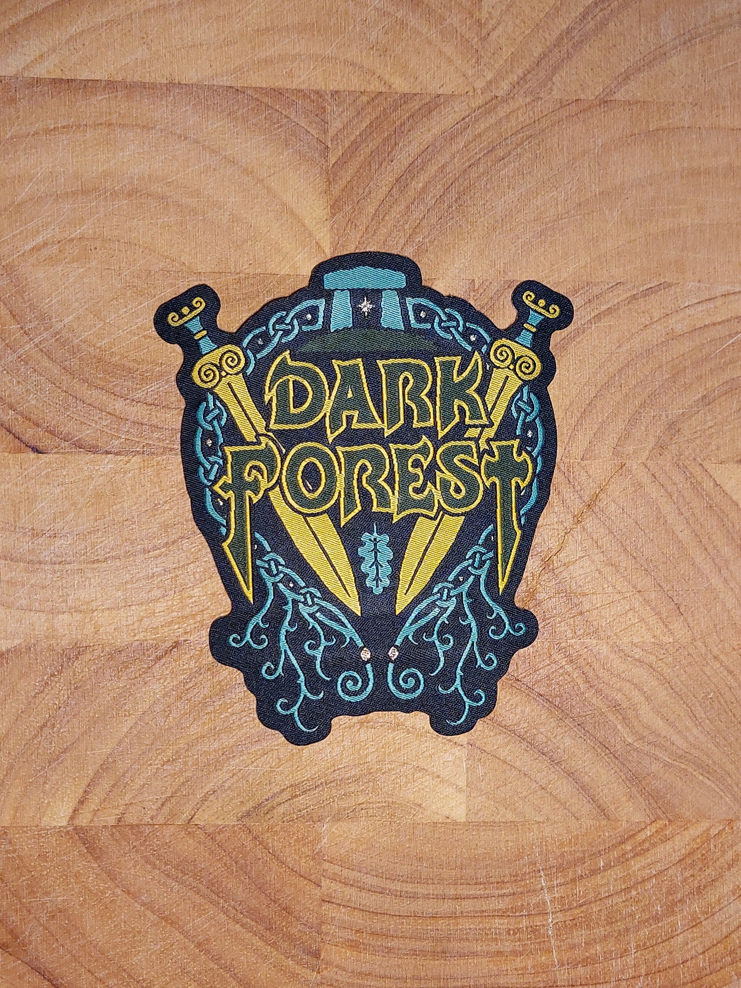 Dark forest - Crest