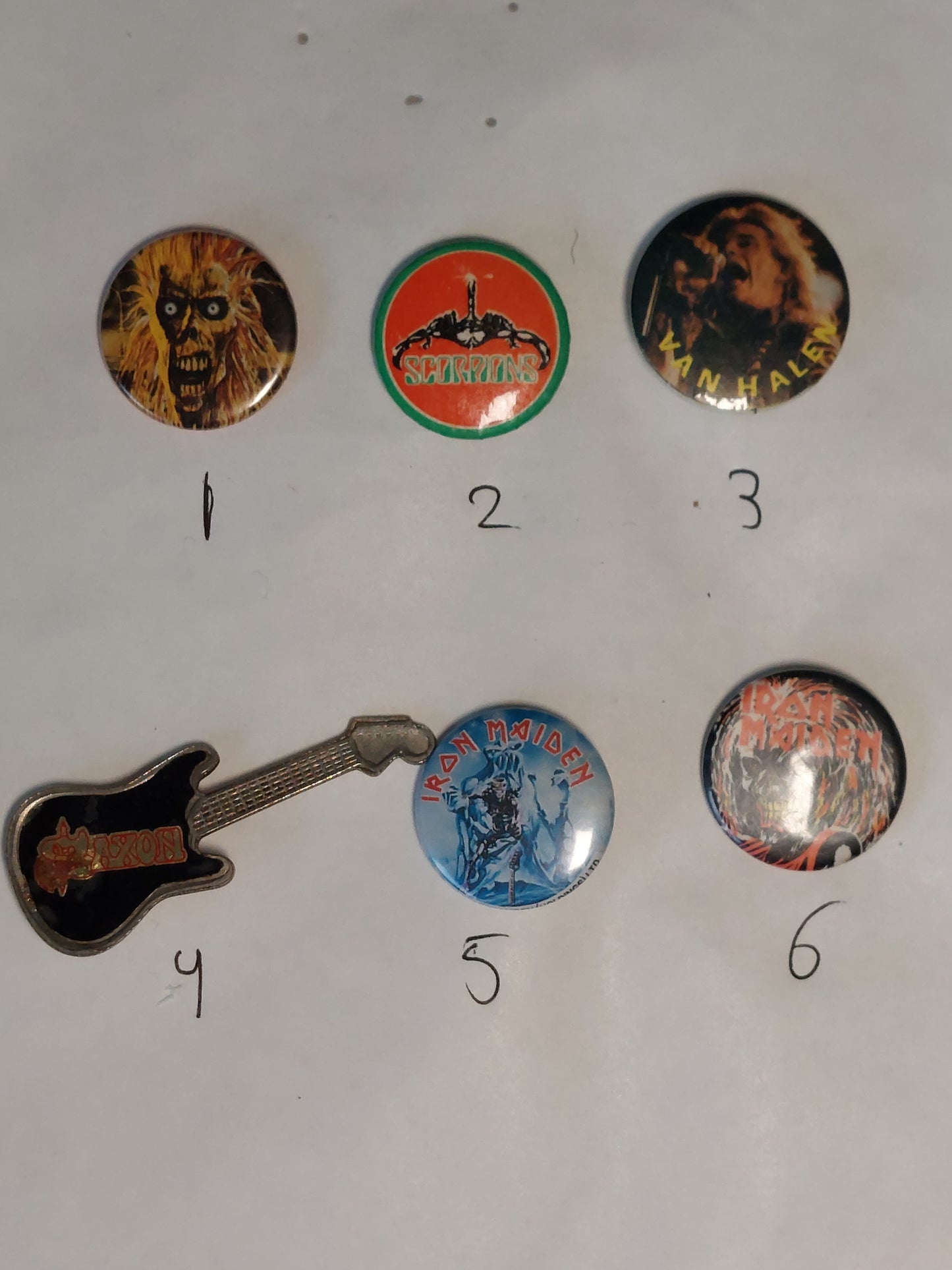 Copy of Buttons/pins 3