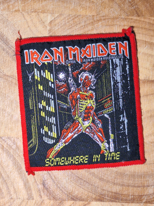 Iron maiden somewhere in time red