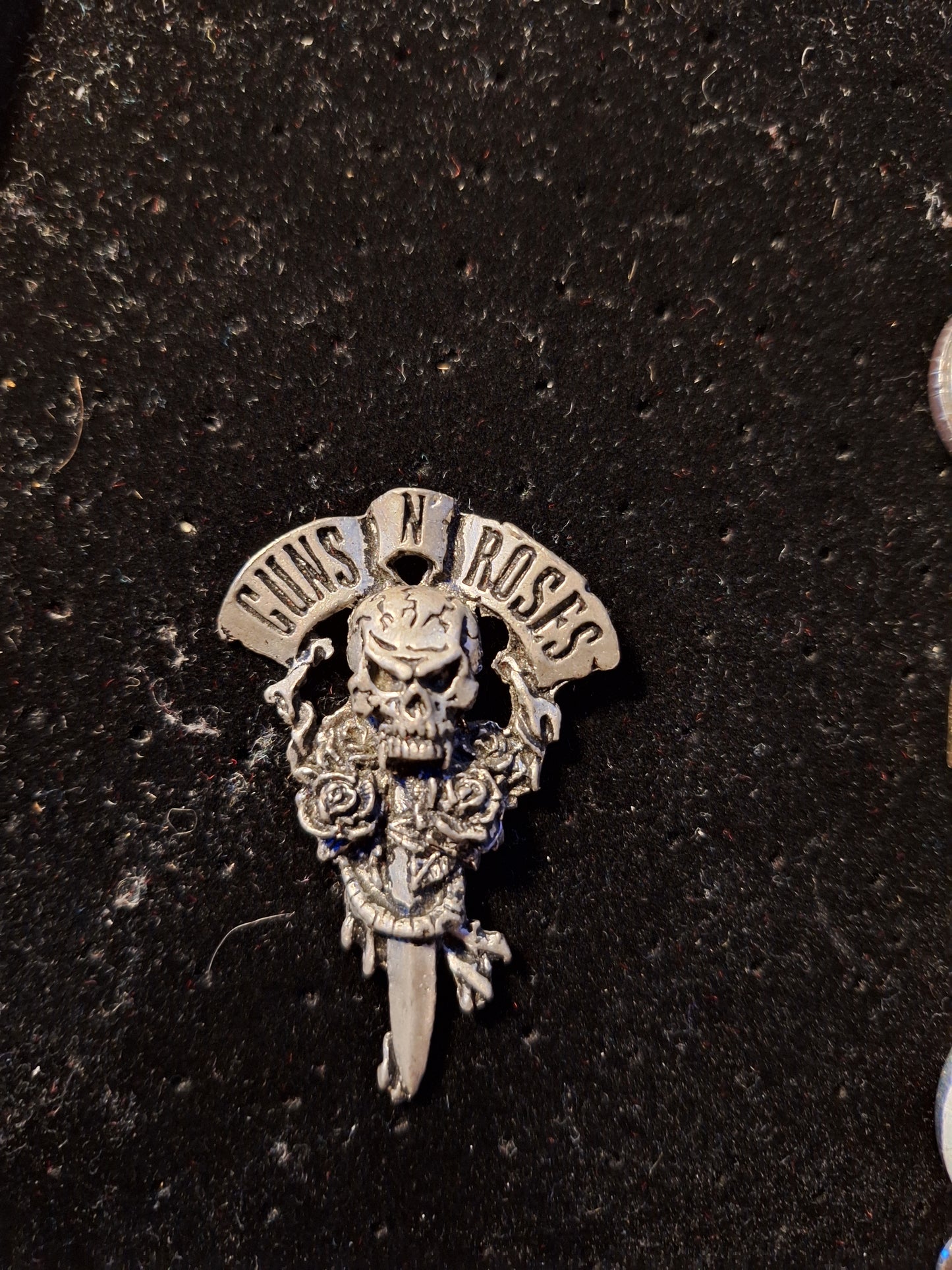 Guns n roses badge 3
