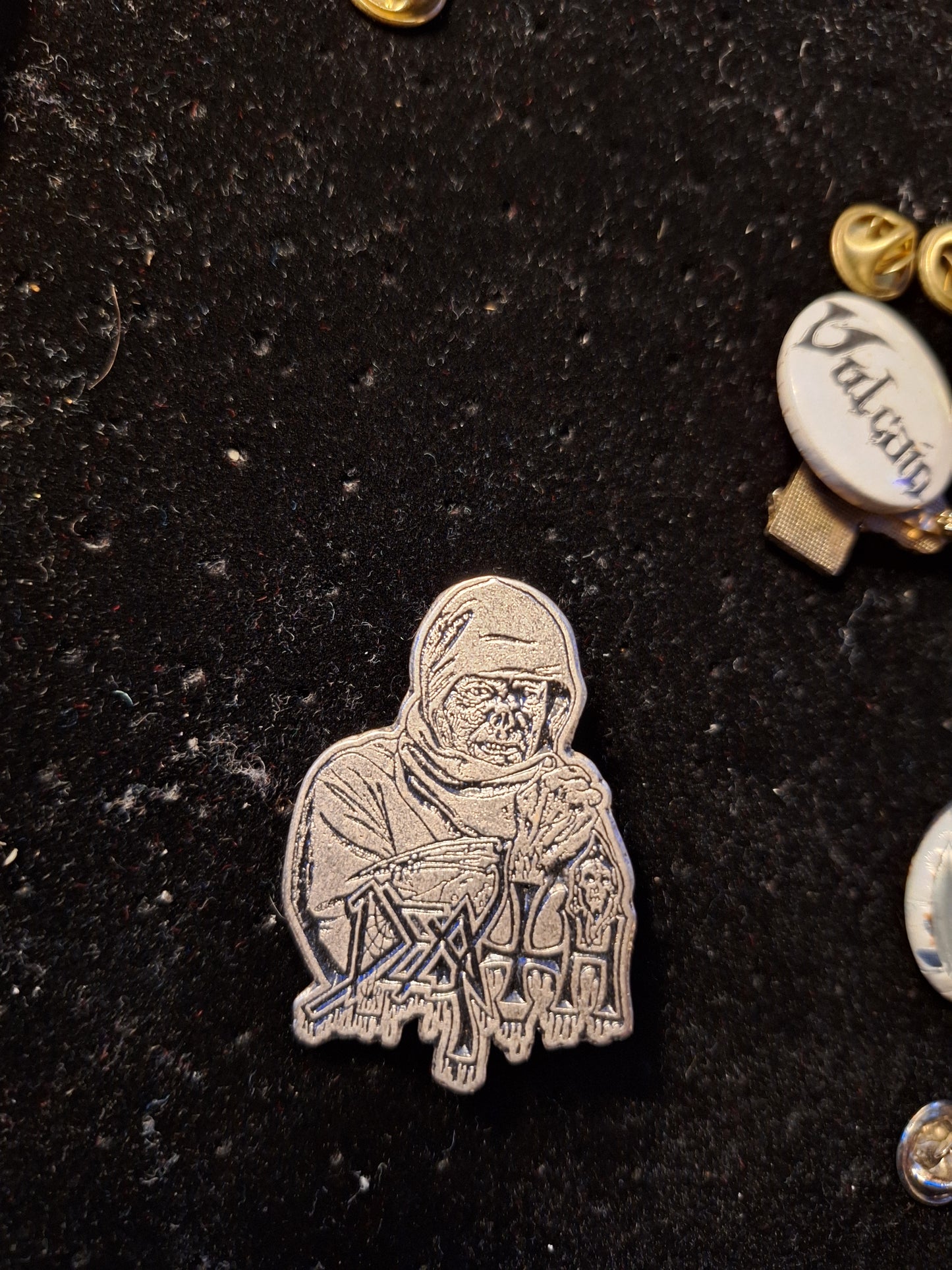 Death pin