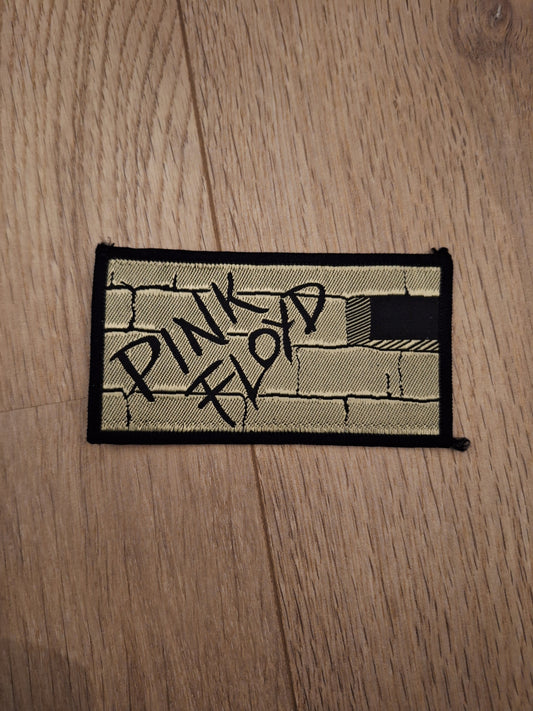 Pink Floyd bricks