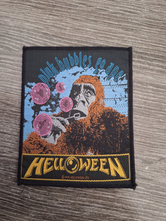 Helloween pink bubbles go ape